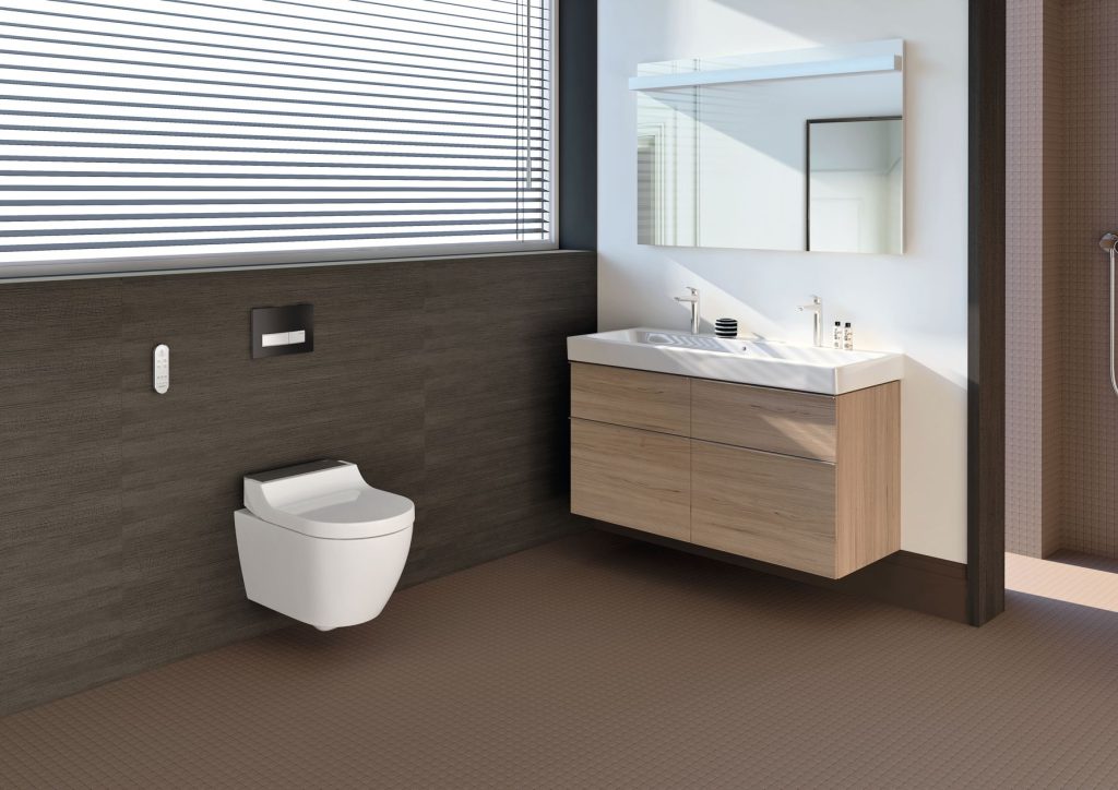 2017 Bathroom 11 G3 AquaClean Tuma Comfort.tif_geberit_dam-media-large